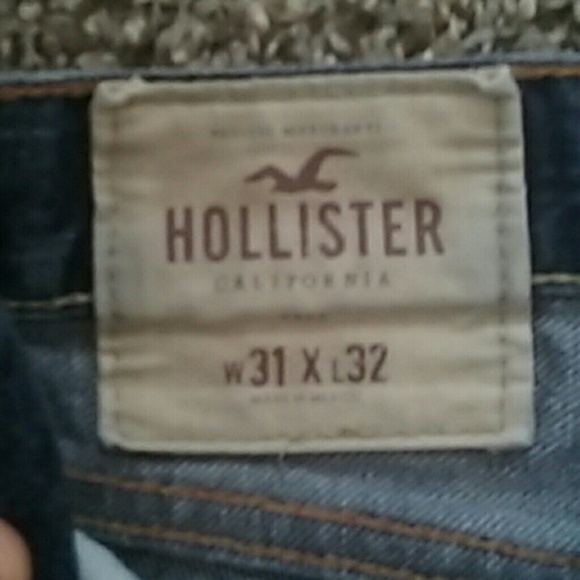 Men's Hollister jeans - Picture 2 of 3
